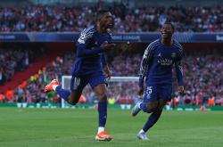 华体会国米赞助商-巴黎大胜曼联，提前晋级欧冠淘汰赛强开