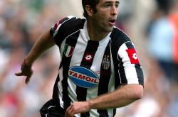 华体会皇马赞助商-尤文图斯主场失利，卫冕冠军遇到困难