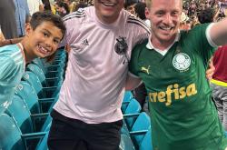 华体会官方平台下载-南美球队势如破竹，表现抢眼引发广泛讨论