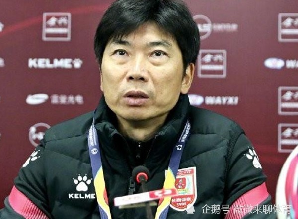 绿城接连失球，需弥补后防漏洞以稳固战绩