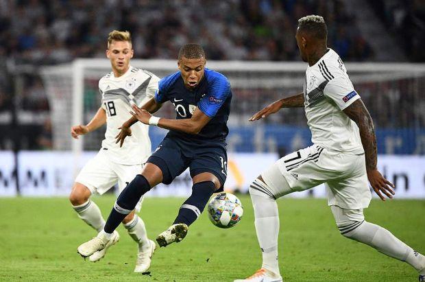 双方实力相当火爆场面浪费了不少机会