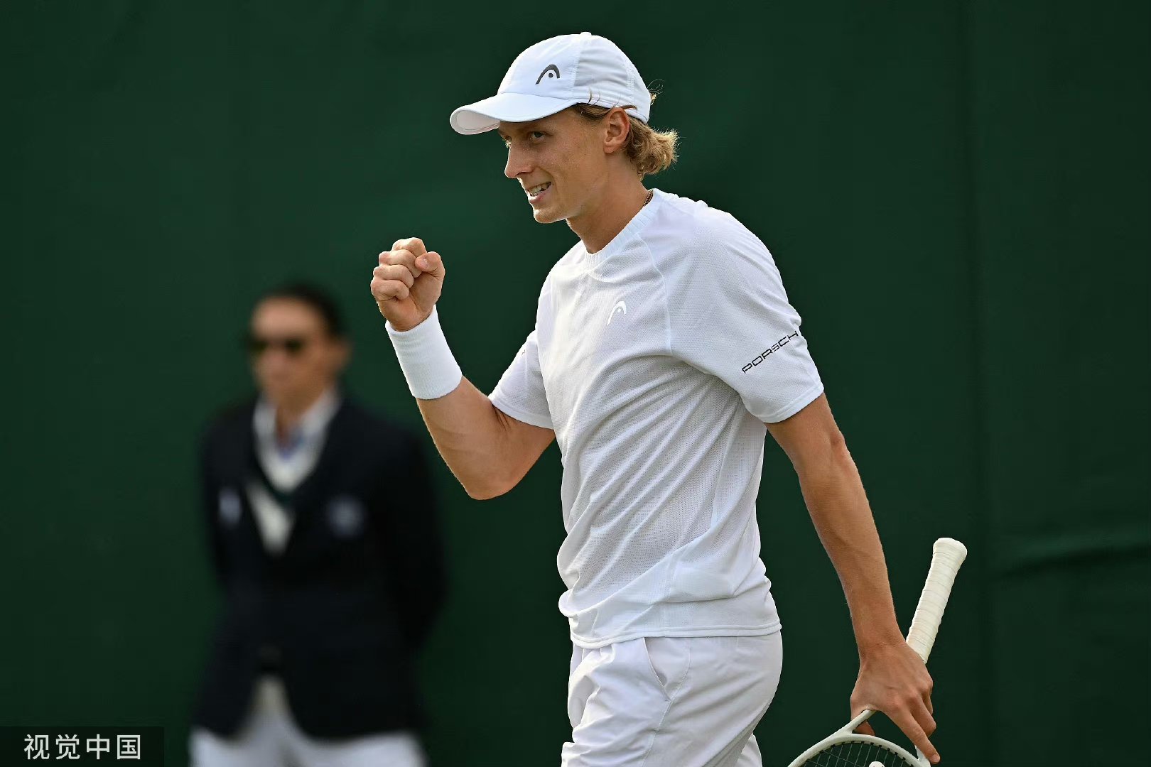 日本网球队绝地反击西班牙网球队,兹维列夫爆发神勇的简单介绍 日本网球队绝地反击西班牙网球队,兹维列夫爆发神勇的简单介绍