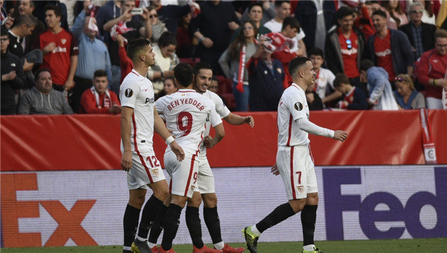 塞维利亚碾压乌克兰,苏亚雷斯刷新纪录的简单介绍 塞维利亚碾压乌克兰,苏亚雷斯刷新纪录的简单介绍