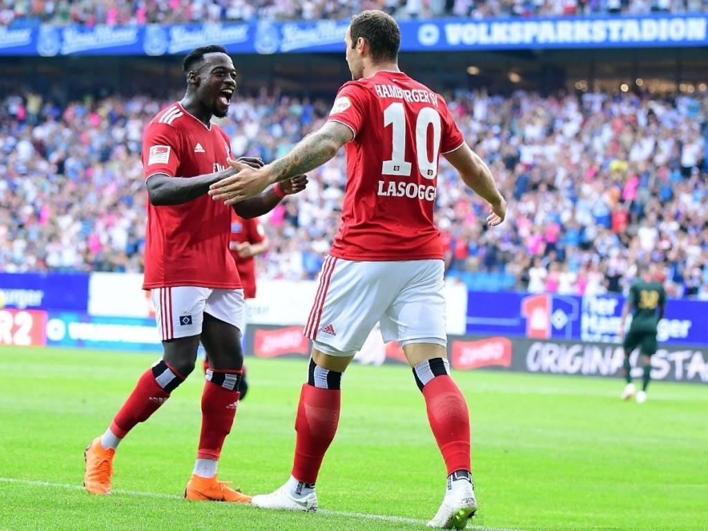 汉堡队遭遇意外失利,连胜纪录告终 汉堡队遭遇意外失利,连胜纪录告终